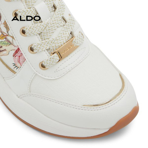 meleys assorted 999 002 029 alt4 sq wt 600x600.jpg