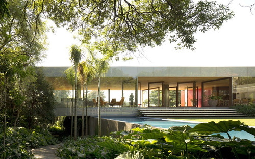 Isay Weinfeld.jpg