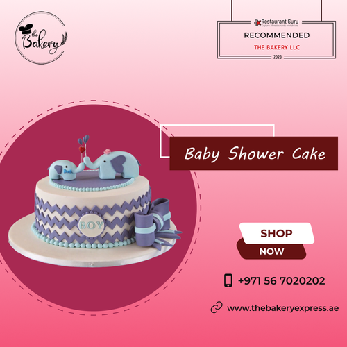 Baby shower cake.png