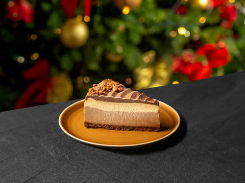 HAZELNUT CHOCOLATE CHEESECAKE.jpg