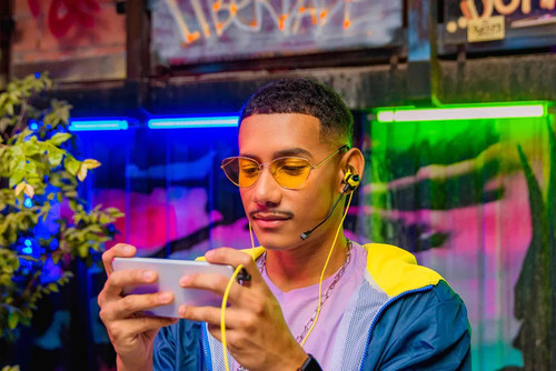 fone gamer intra auricular.jpg