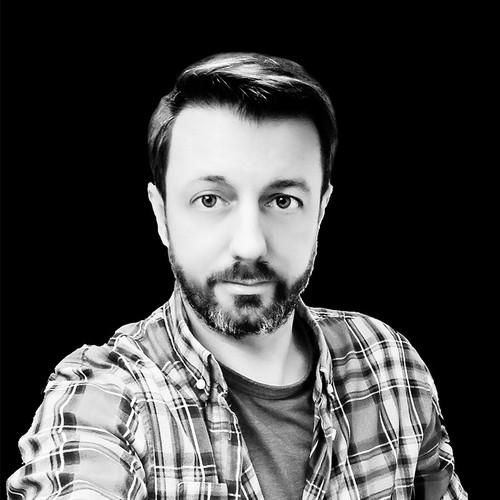 Instagram avatar.jpg