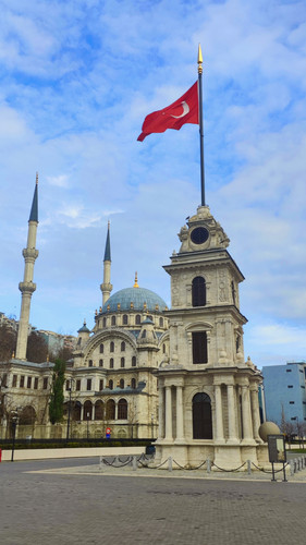 Picsart 24 01 01 13 59 07 722.jpg