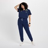DOLAN 2022 08 09 KB36713 Full Body Crop