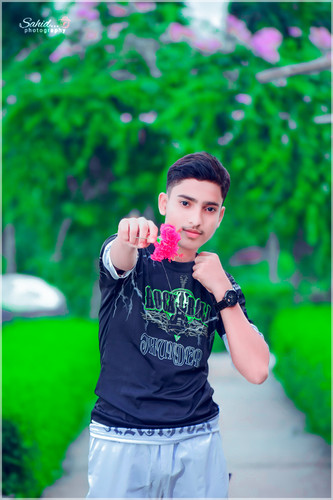 Picsart 23 12 30 21 52 07 242.jpg