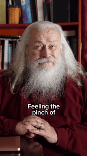 ezgif 4 e089fcfb62 (1).gif