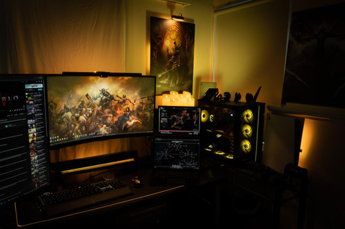 d4 inspired pc setup v0 jj77euz5mkea1.jpg