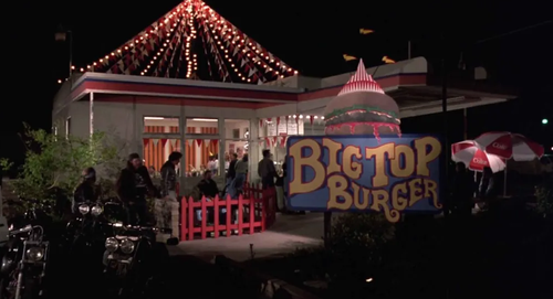 Screenshot 2024 01 05 at 15 21 51 killer klowns from outer space 050.jpg (WEBP Image 1024 × 768 pixe.png
