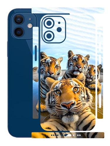 iPhone 12 Mini Selfie.jpg