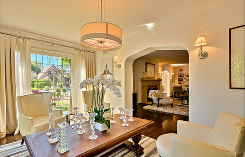 Luxurious 4 BHK Flat for Sale Near You - Your Dream Home Awaits!.jpg