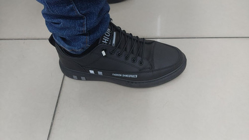 dOKLF5pjbIH9hTf.jpg