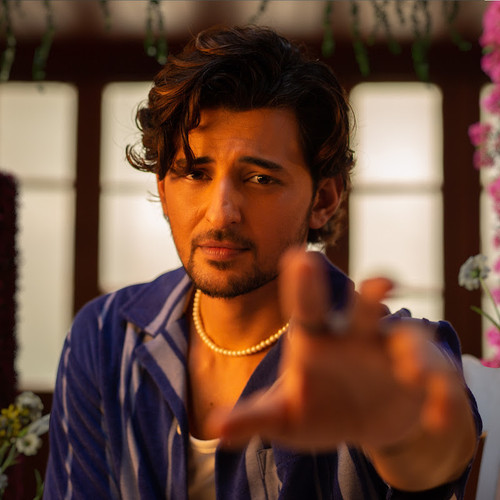 darshan raval.jpg