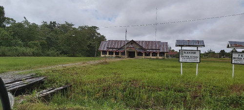 2.7. Kantor Distrik Senggi.jpg