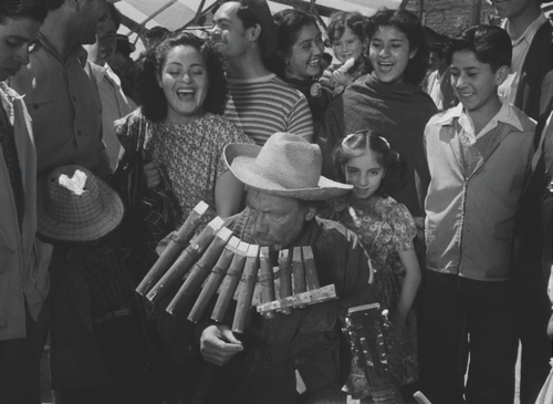 Los Olvidados 1950 1080p BluRay FLAC2.0 x264 EA.mkv snapshot 00.06.25.385.png