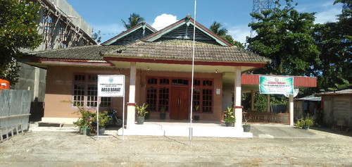 Kantor Distrik Arso Barat.jpg