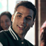 tumblr 0623b08f62a6924e3bd36e4b84f48b55 8d9fcb52 540.gif