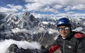 Lobuche peak417.jpg