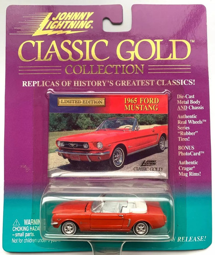 Машинка Johnny Lightning 1965 Ford Mustang 1999 Classic Gold Collection 404 05.jpg