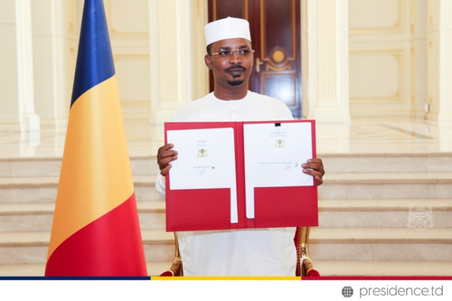 1.%20Chad%20Draft%20Constitution%20Presentation.jpg