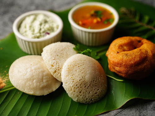 Vegetarian%20South%20Indian%20breakfast%20thali%20 %20Idli%20vada%20sambar%20chutney%20 %20Image%20I.jpg