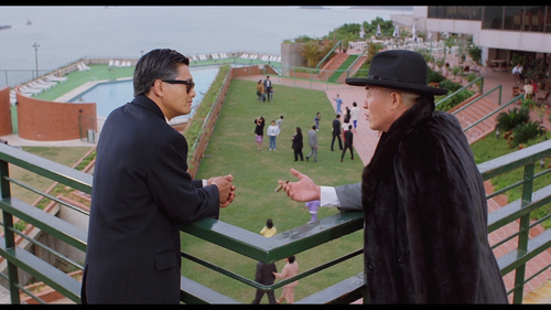 Tragic.Hero.1987.1080p.BluRay.REMUX.AVC.TrueHD.5.1 BLURANiUM 00.13.50.png