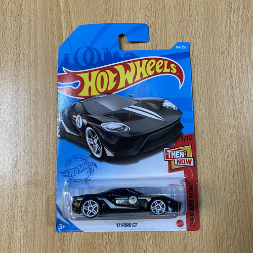 '17 FORD GT.jpg