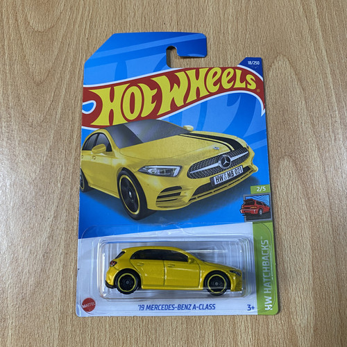 '19 MERCEDES BENZ A CLASS.jpg