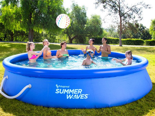 Pileta summer waves.jpg