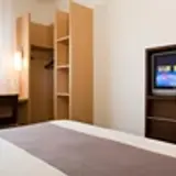 Ibis Cotonou hotelvenuetour 150x100