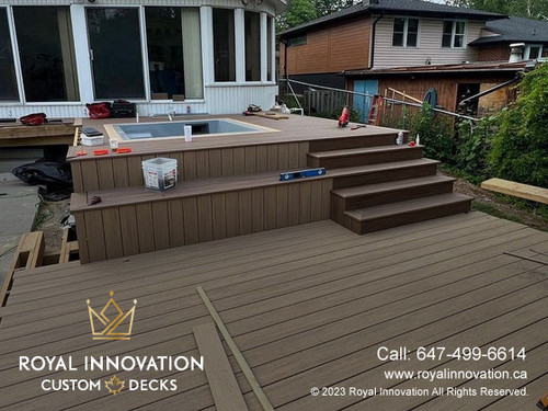 deck builder in toronto.jpg