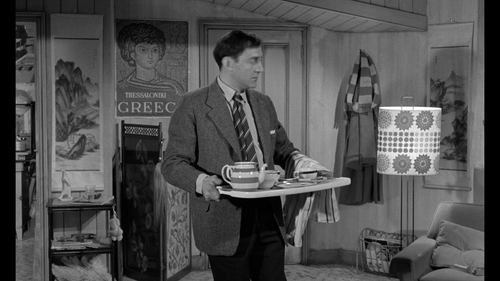 Rattle.of.a.Simple.Man.1964.1080p.BluRay.REMUX.AVC.FLAC.2.0 BLURANiUM 00.34.13.png