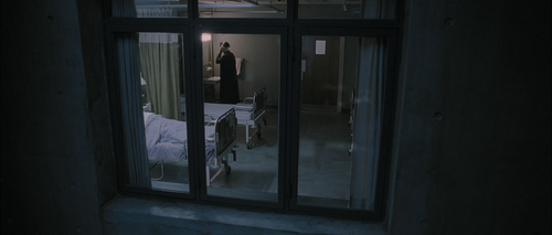 Thirst.2009.DC.1080p.BluRay.x265.DDP.5.1 LSt 00.31.38.png
