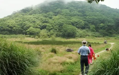 00020 向天池.webp