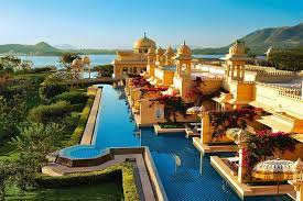 Book Holiday Packages In India.jpg