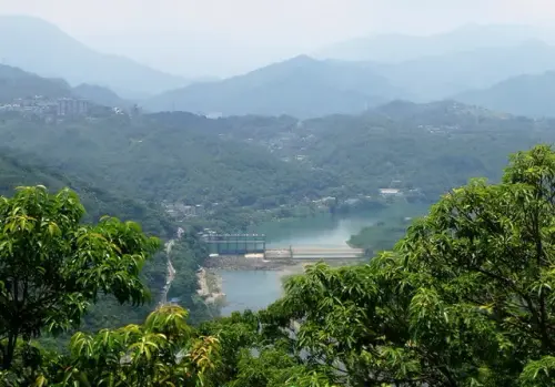 00017 眺望青潭堰.webp