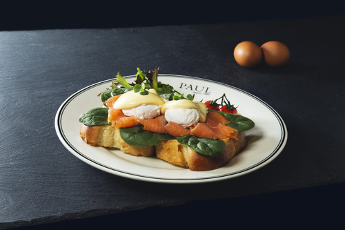 smoked salmon benedict.jpg