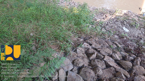 Sungai Cilamaya.jpg