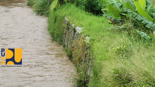 Sungai Ciwidey.jpg