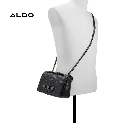 nanalawen black 004 002 039 alt3 sq wt 600x600.jpg