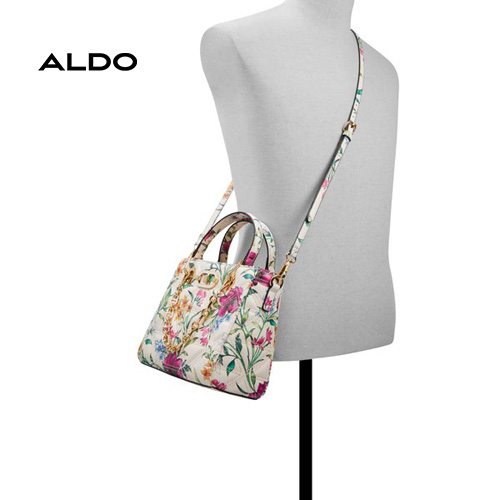 nanadi pink 950 002 043 alt3 sq wt 600x600.jpg