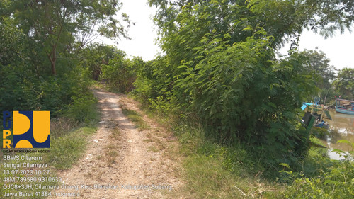 Sungai Cilamaya.jpg