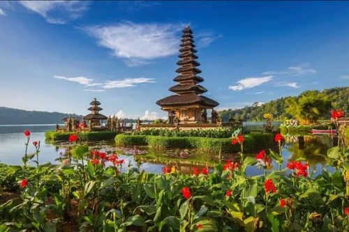 top 15 most favourite places for your 2023 travel bucket list in indonesia.png