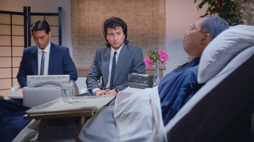 Savage.Beach.1989.1080p.BluRay.x265.Opus.2.0 LSt 00.27.02.png
