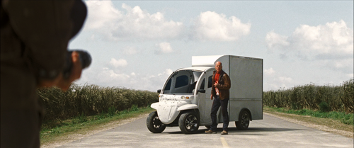 Looper.2012.Hybrid.UHD.Blu ray.2160p.10bit.DoVi.2Audio.TrueHD(Atmos).7.1.x265 beAst.mkv 20230905 000.png
