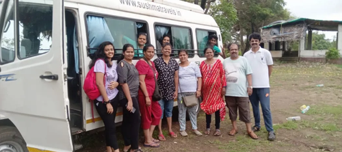tempo traveller 26 seater rent.png