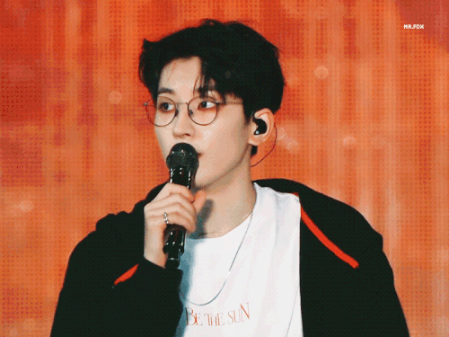 B6B1A5FD 52C6 410D A8E0 323FDF68C4B2.gif