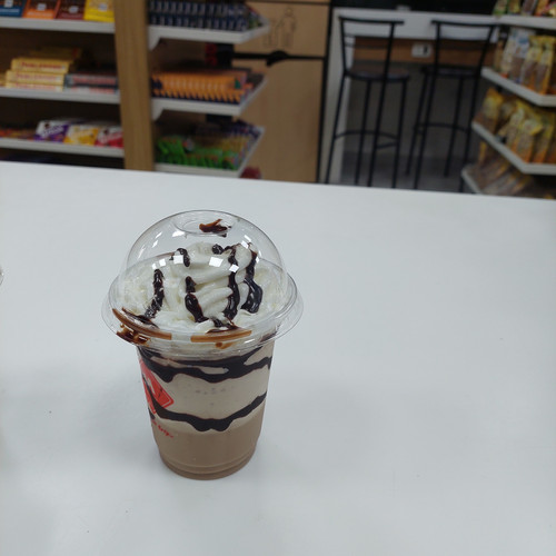 ٢٠٢٢٠٩١٧ ٢٠٤٢٢٨.jpg