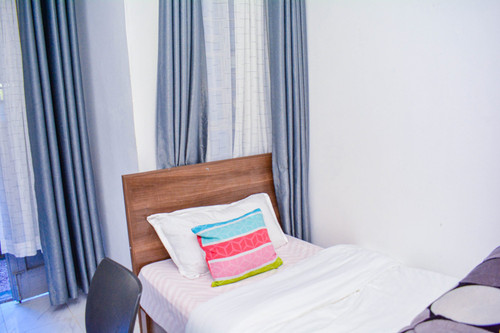 The One 1 1 scaled (2).jpg