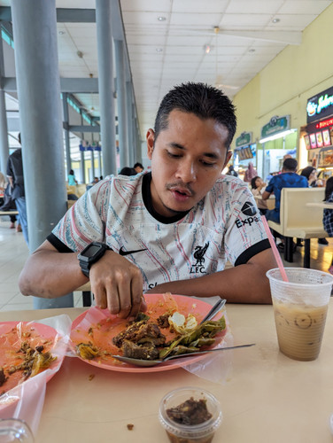 PXL 20231219 095347618.jpg