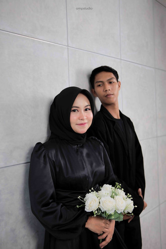 4r frame hitam (1).jpg